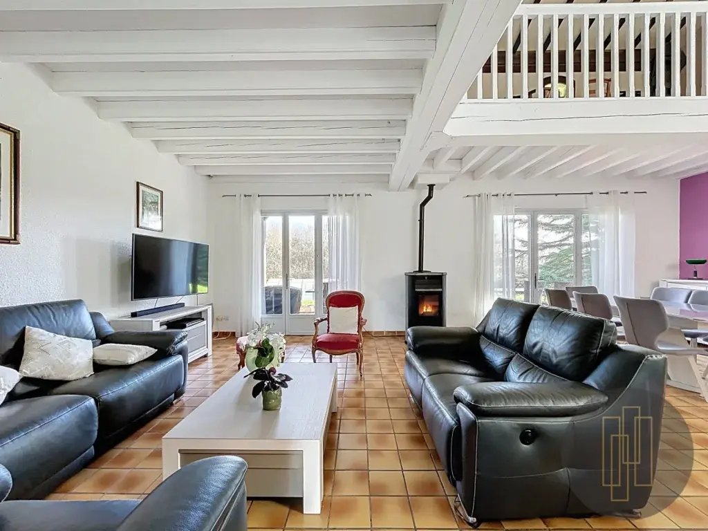 Casa a Frontenas, Auvergne-Rodano-Alpi, Francia 3 - 19140952