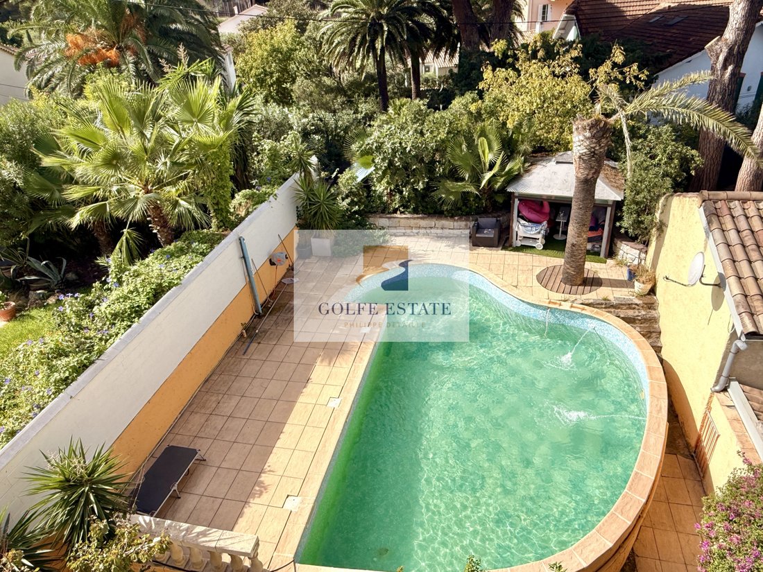 Villa in Nord, Cavalaire-sur-Mer, France 4 - 19175177