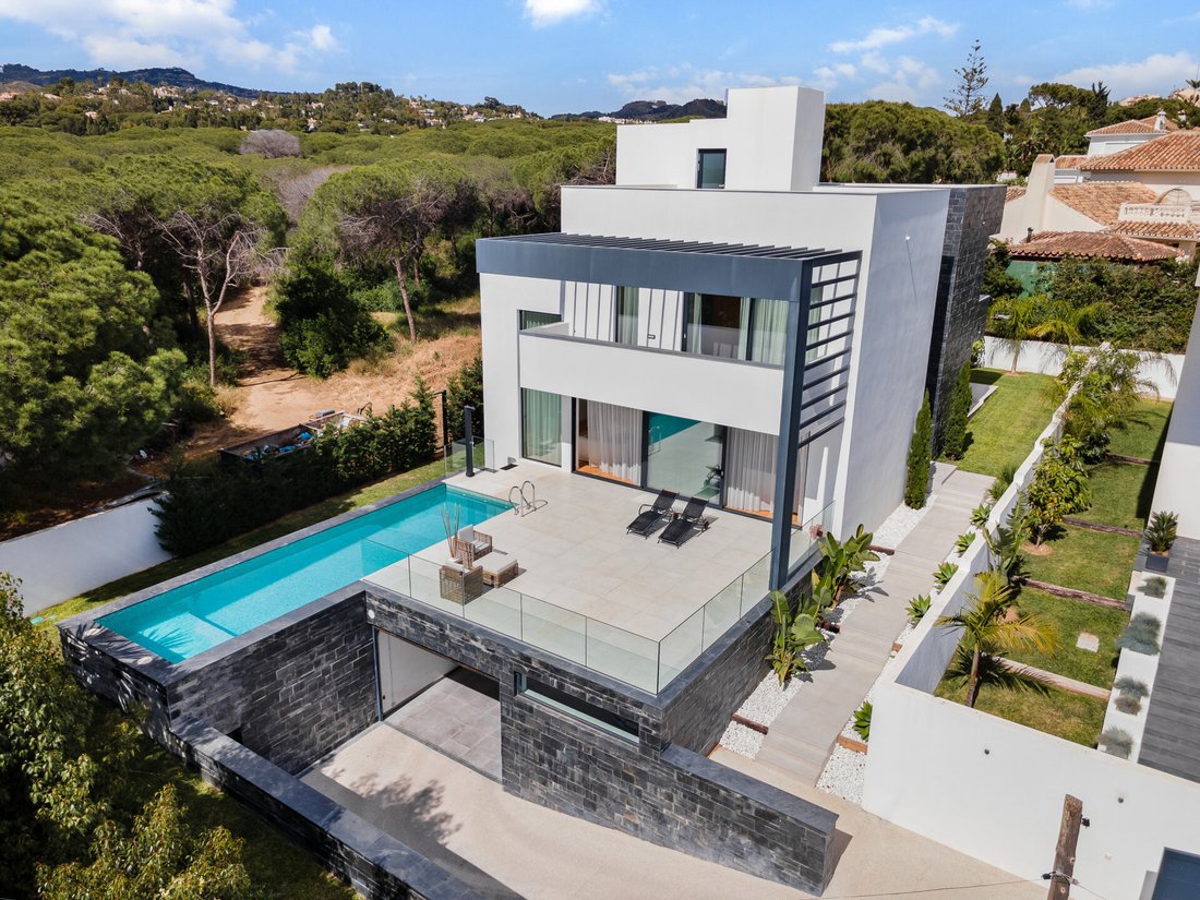 Villa in Marbella, Andalusia, Spain 4 - 19175361