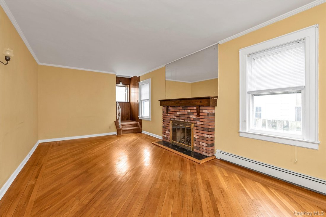 Casa a Lynbrook, New York, Stati Uniti 3 - 19178308