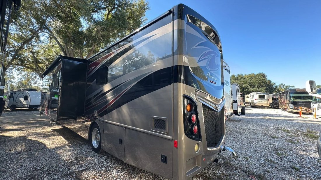 2019 Fleetwood Pace Arrow 36U in Thonotosassa, FL, United States 4 - 19173673