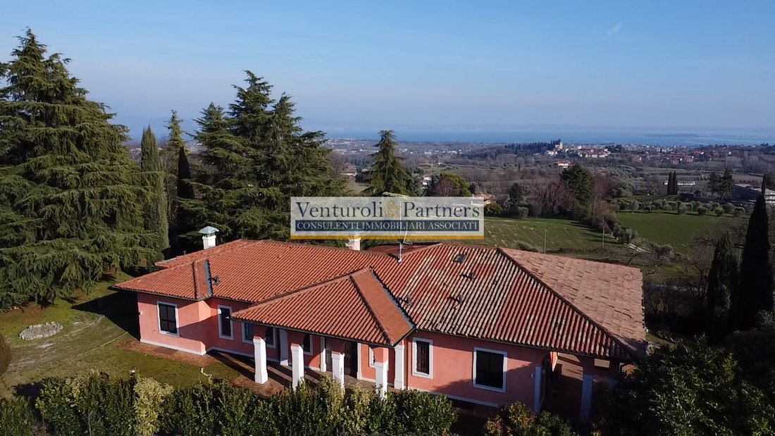 Villa in Polpenazze del Garda, Lombardy, Italy 5 - 19173857