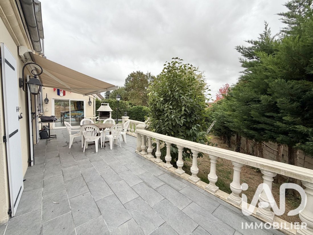 House in Saint-Mesmes, Ile-de-France, France 4 - 19176339