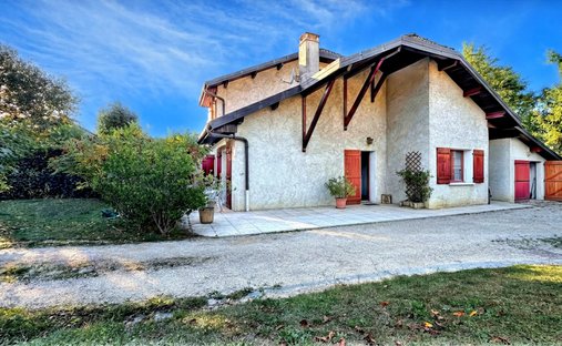 Haus in Mouxy, Auvergne-Rhone-Alpen, Frankreich 1