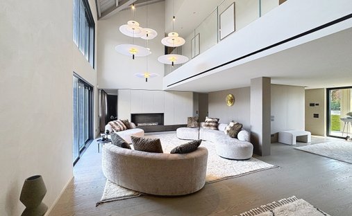 Casa a Nernier, Auvergne-Rodano-Alpi, Francia 1