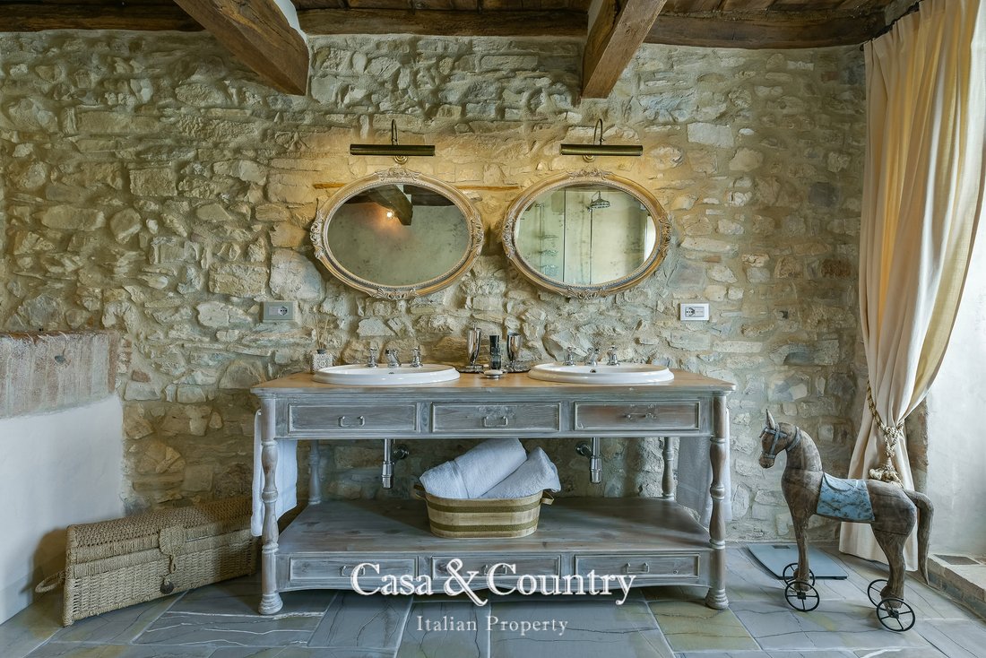Villa en Radda in Chianti, Toscana, Italia 1 - 19178269