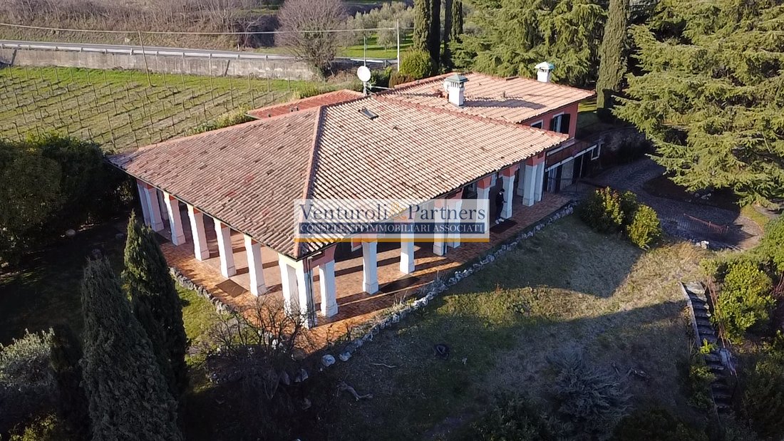 Villa in Polpenazze del Garda, Lombardy, Italy 3 - 19173857