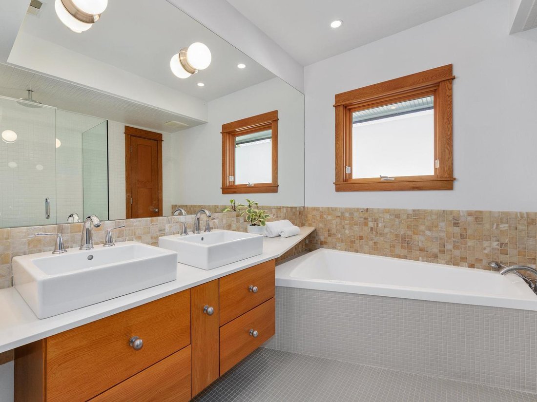 House in Hinsdale, Illinois, United States 4 - 19158956