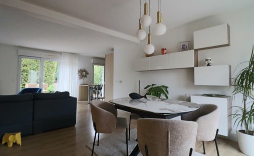Maison à Centre Ville, Blanquefort, France 1