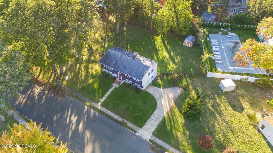 Andere in Oakhurst, New Jersey, Vereinigte Staaten 2 - 19173058