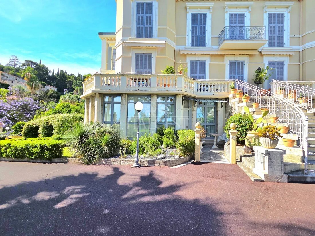 Appartement à Menton, Provence-Alpes-Côte d'Azur, France 1 - 15443322