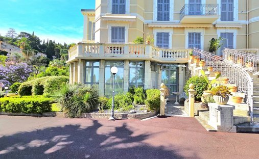Appartement à Menton, Provence-Alpes-Côte d'Azur, France 1