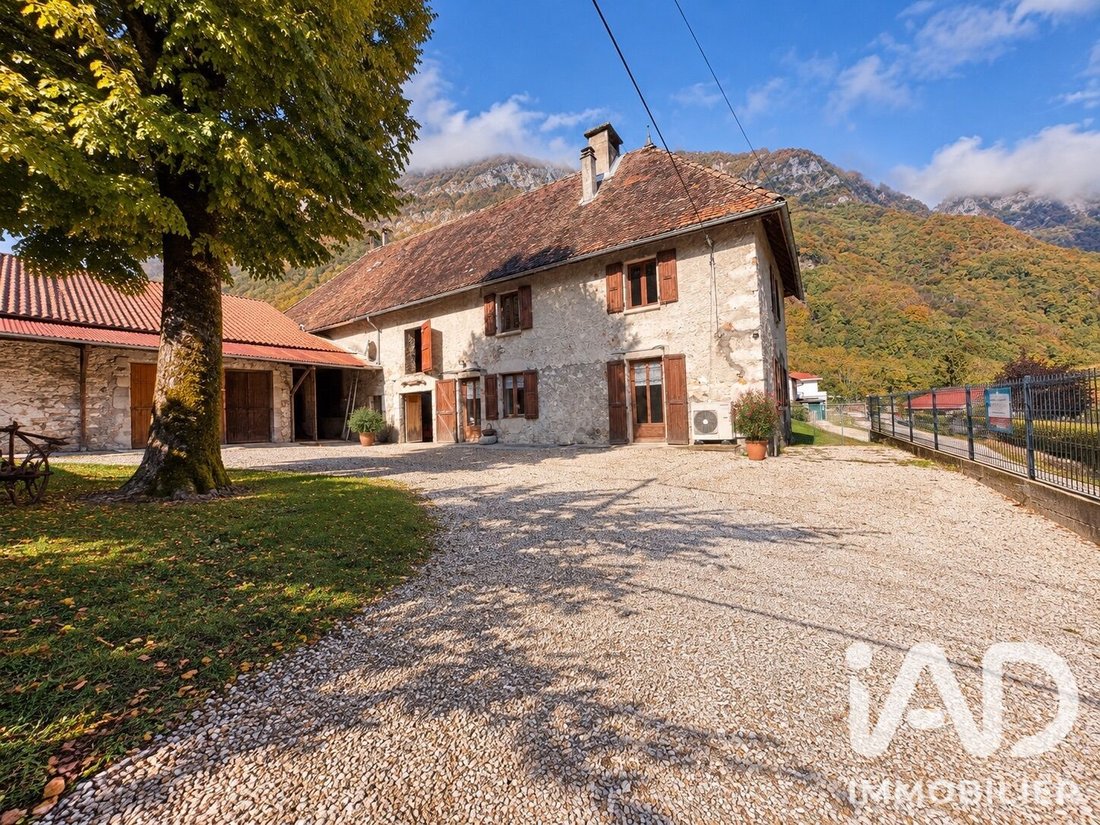 House in Saint-Paul-de-Varces, Auvergne-Rhône-Alpes, France 1 - 19176312