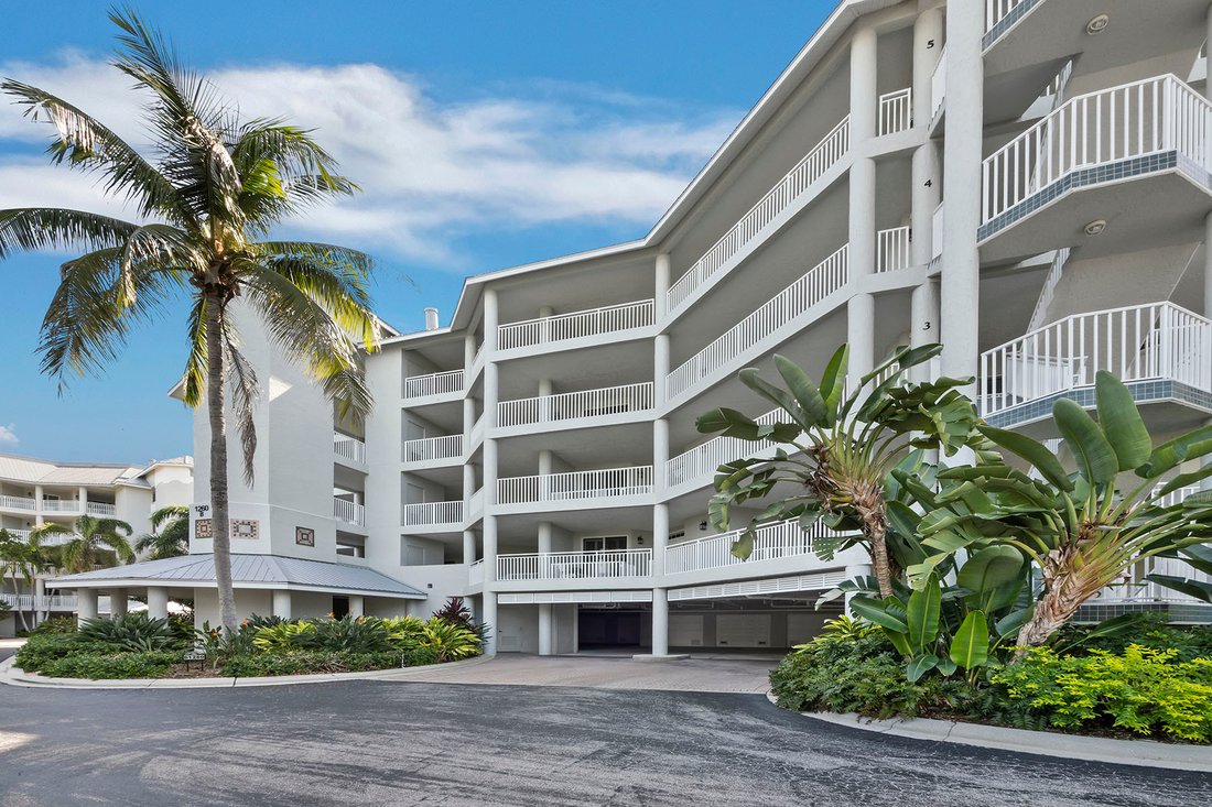 Condo in Siesta Key, Florida, United States 2 - 19176215