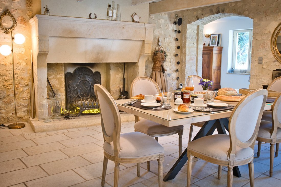 Maison à Uzès, Occitanie, France 3 - 19169195