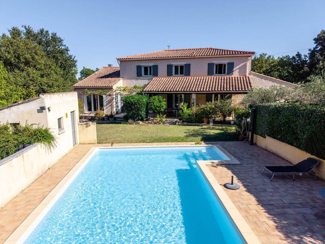 Casa en Eyragues, Provenza-Alpes-Costa Azul, Francia 1 - 17653432