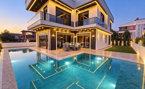 Villa en Döşemealtı, Antalya, Turquie 1