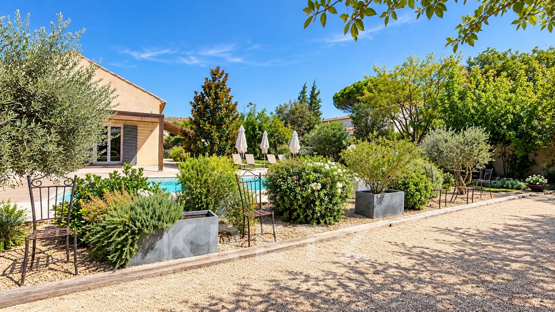 House in Saint-Rémy-de-Provence, Provence-Alpes-Côte d'Azur, France 5 - 18512755