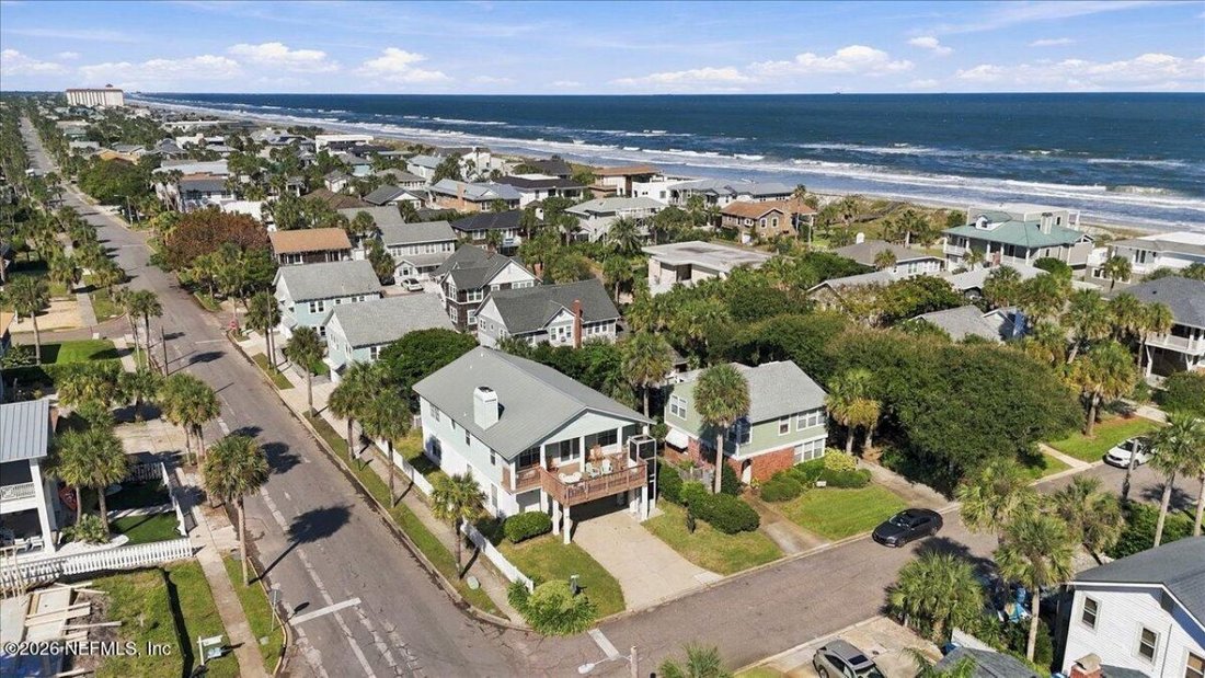 Casa a Neptune Beach, Florida, Stati Uniti 3 - 19181607