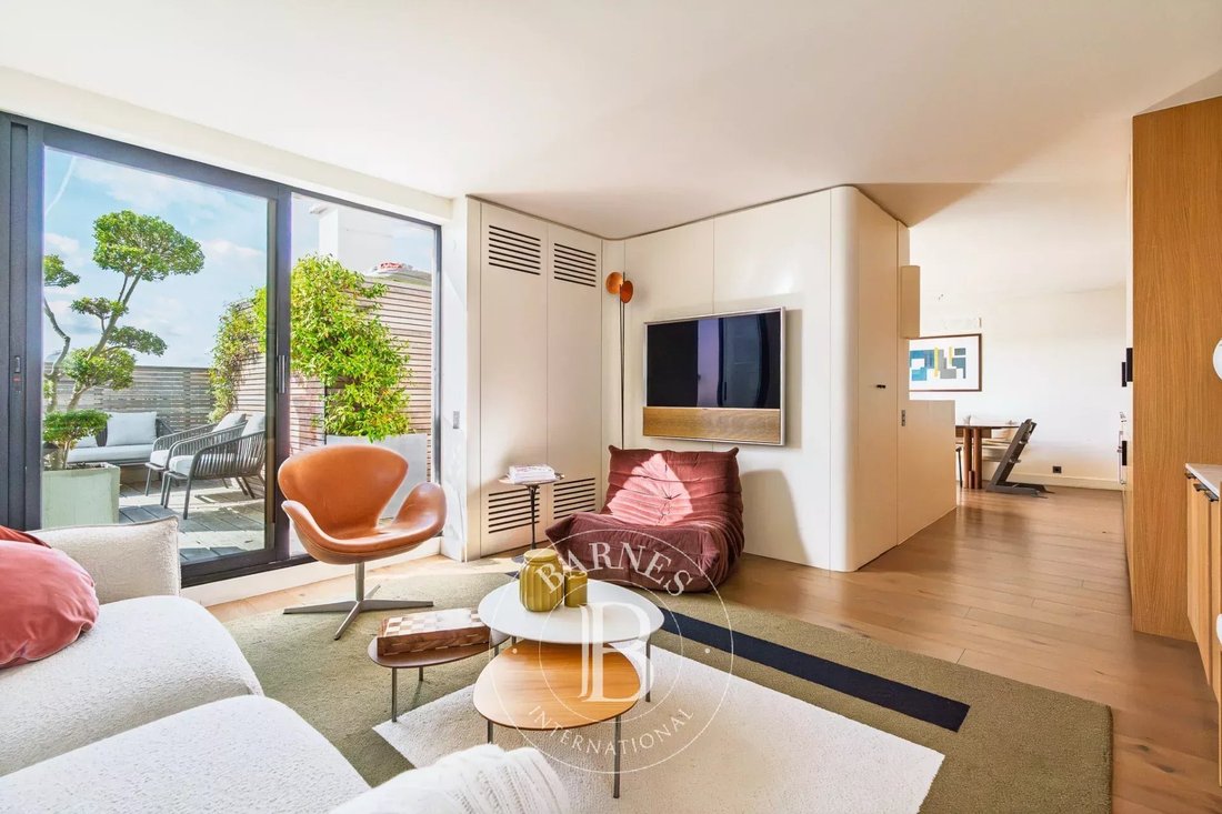 Apartment in Auteuil Nord, Paris 16e Arrondissement, Paris 2 - 19169921