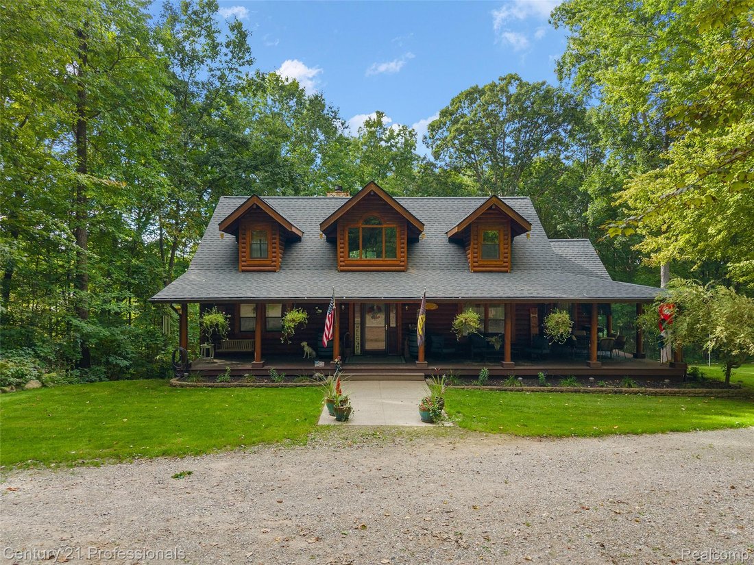 House in SPRINGFLD Township, Michigan, United States 2 - 19176092