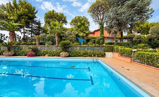 Villa in Spoltore, Abruzzo, Italy 1