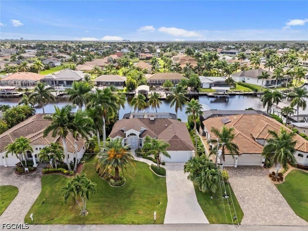 Casa a Cape Coral, Florida, Stati Uniti 3 - 19171408