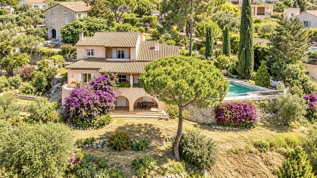 Haus in Mougins, Provence-Alpes-Côte d'Azur, Frankreich 1 - 16822844