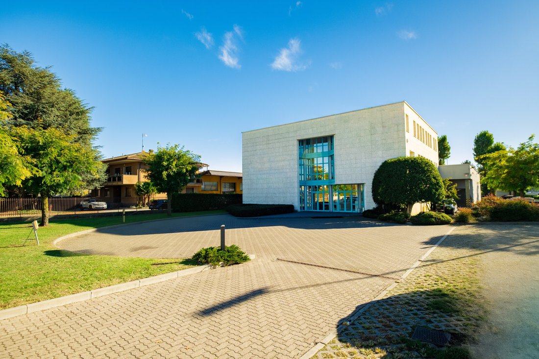 Altro a Casnate con Bernate, Lombardia, Italia 2 - 19174240