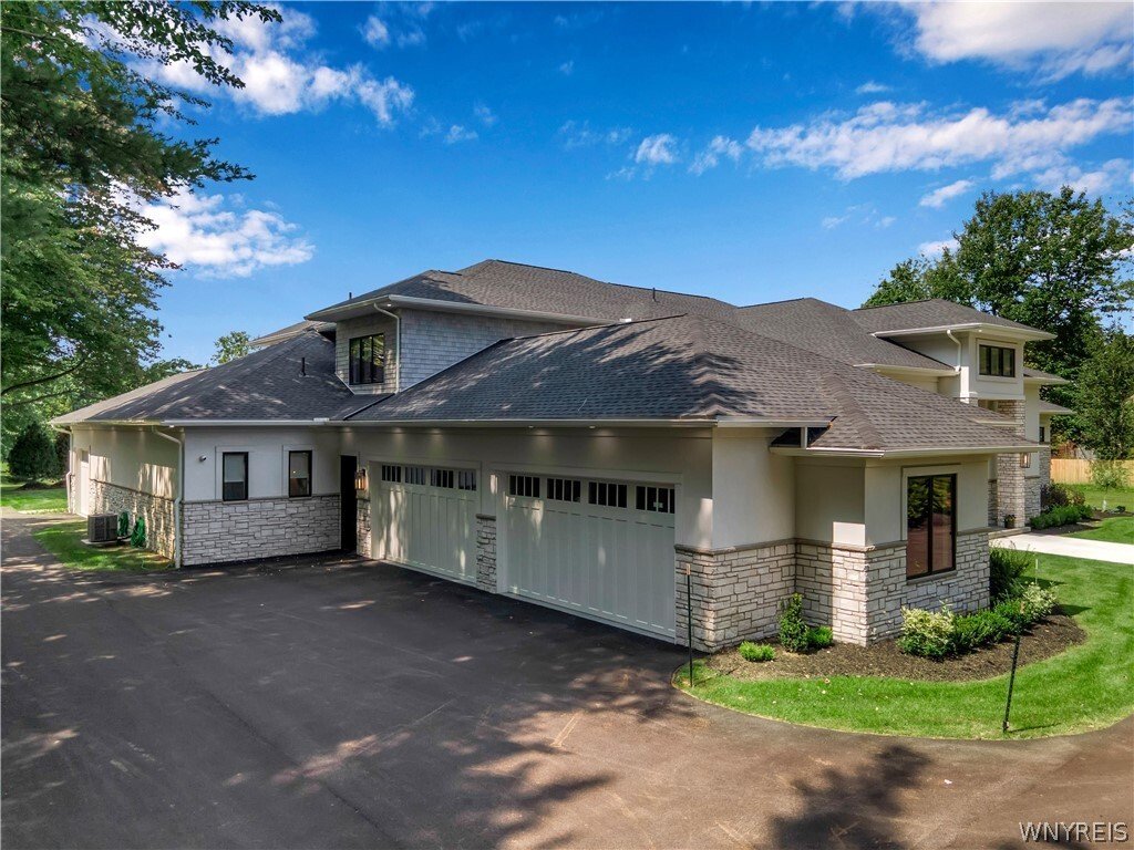 House in East Amherst, New York, United States 4 - 19173996