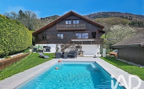 Viuz-en-Sallaz, Auvergne-Rhône-Alpes, France 1