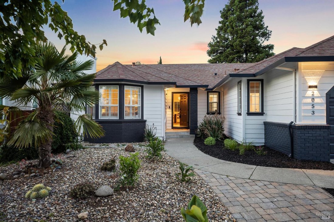 Casa a Santa Rosa, California, Stati Uniti 3 - 19171086