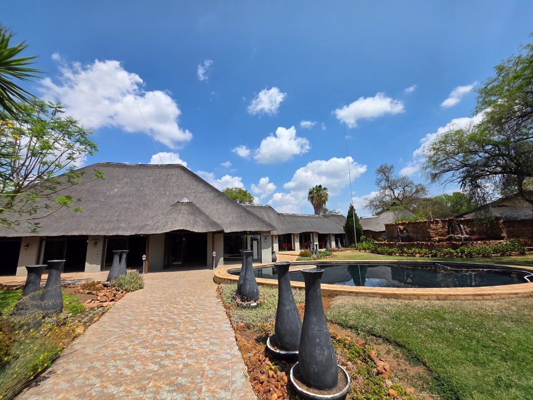 Farm Ranch in Metropolitanstadt Tshwane, Gauteng, Südafrika 1 - 19169727