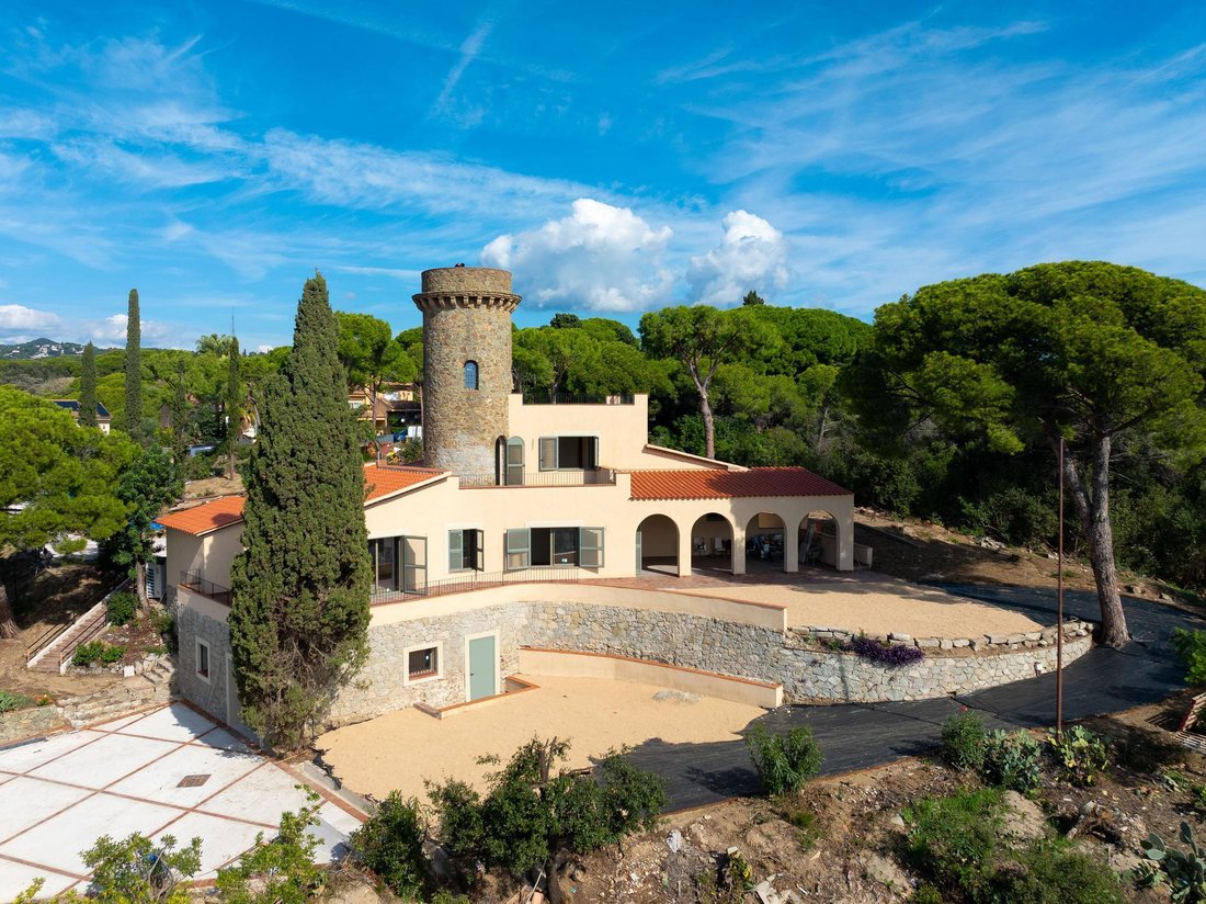 Villa in Arenys de Mar, Katalonien, Spanien 1 - 19169299