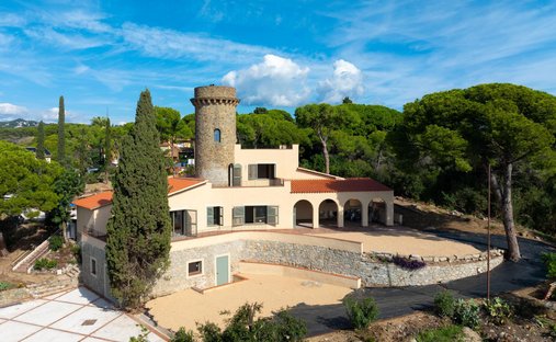 Villa in Arenys de Mar, Catalonia, Spain 1