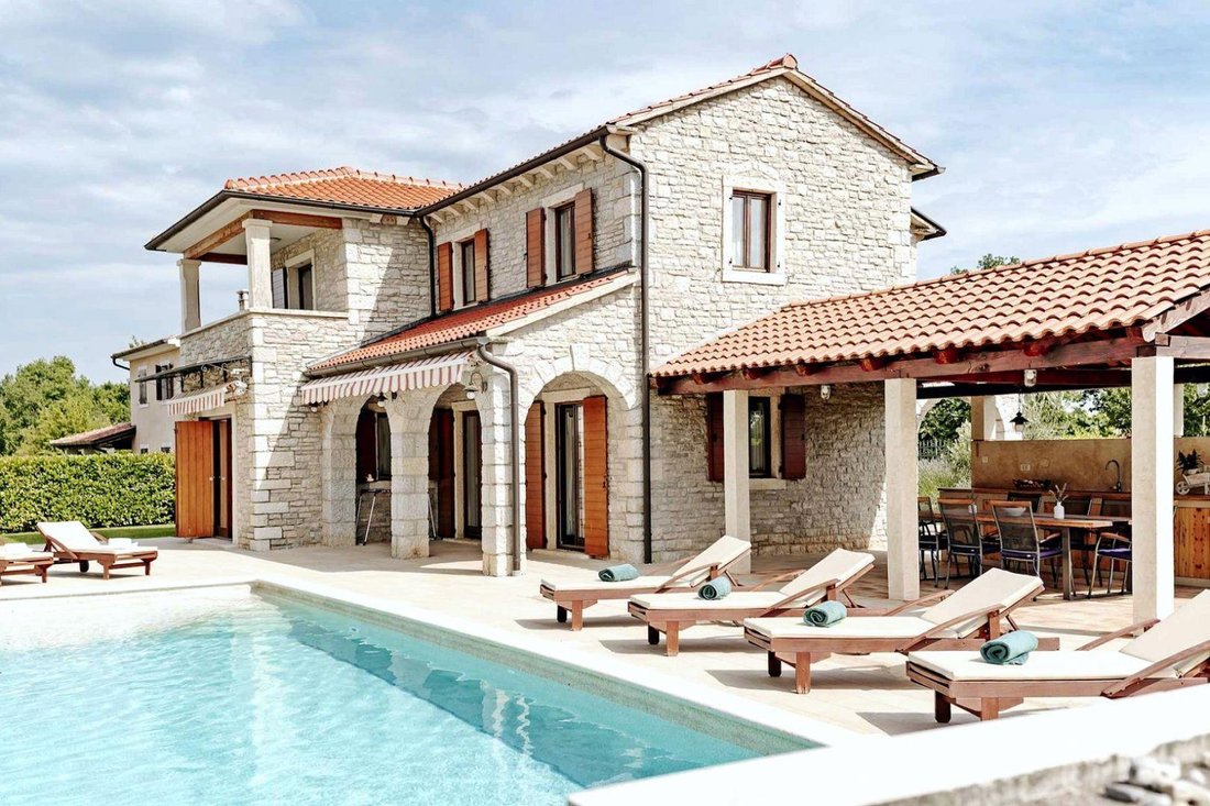 Villa a Višnjan, Regione istriana, Croazia 1 - 17688452