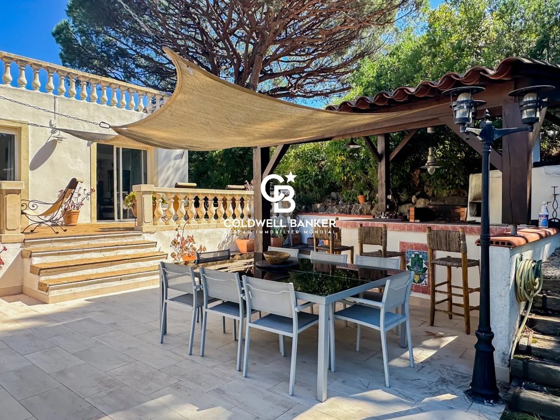 Villa in Nartelle-Noyer-Bellevue-bd des Sardinaux, Sainte-Maxime, France 3 - 19168852