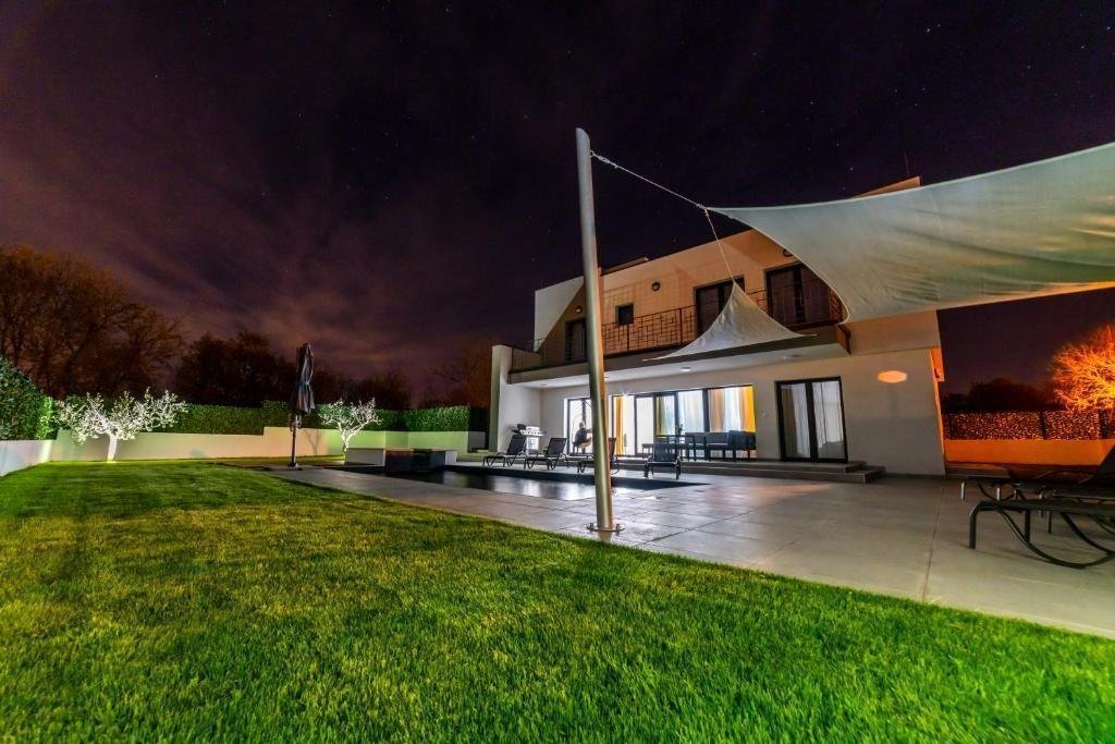 Villa a Parenzo, Regione istriana, Croazia 2 - 17059639