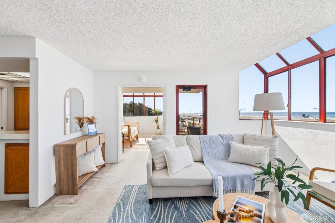 Condo in San Francisco, California, United States 1 - 19174079