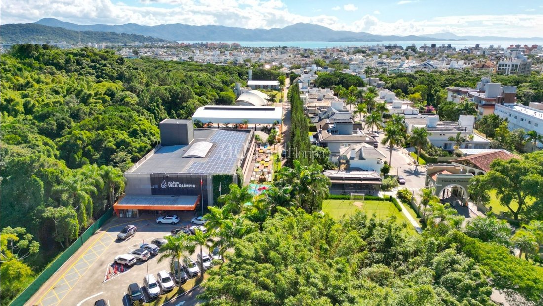 Land in Florianópolis, State of Santa Catarina, Brazil 1 - 19170429