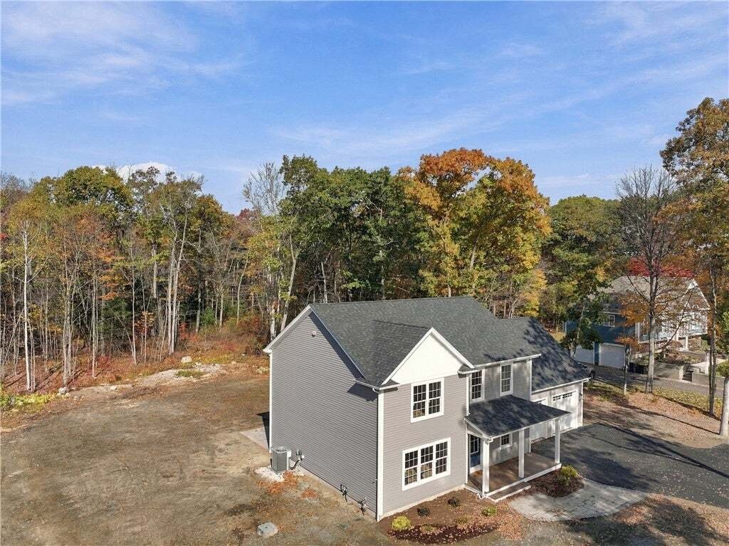 House in Burrillville, Rhode Island, United States 5 - 19172209