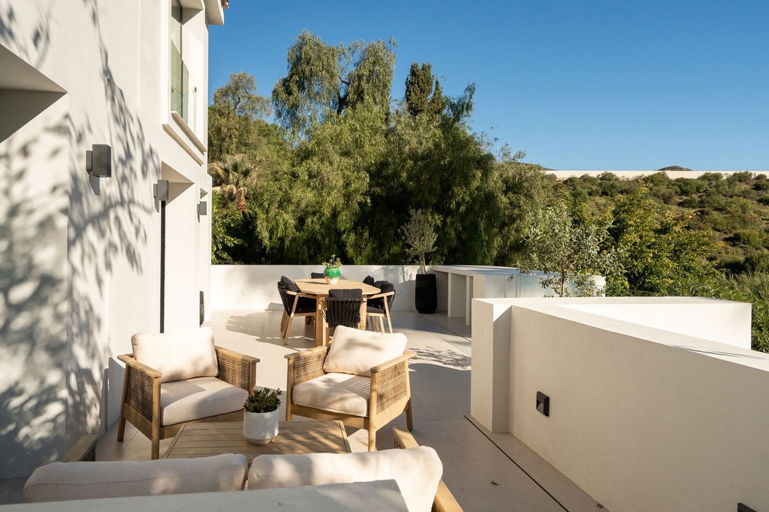 Villa à Nueva Andalucia, Marbella, Espagne 3 - 19169960