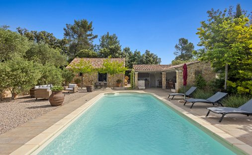 Villa à Montfort-sur-Argens, Provence-Alpes-Côte d'Azur, France 1