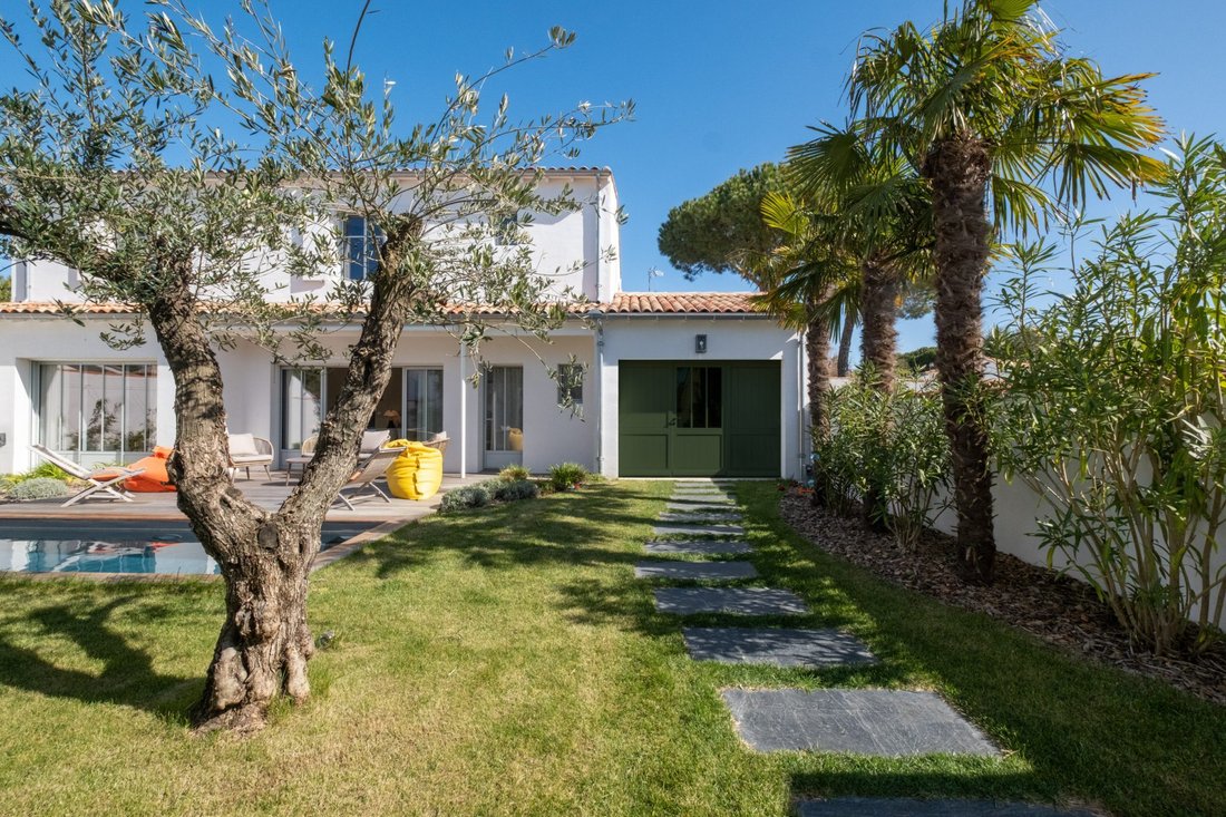 Villa in France 4 - 19179530