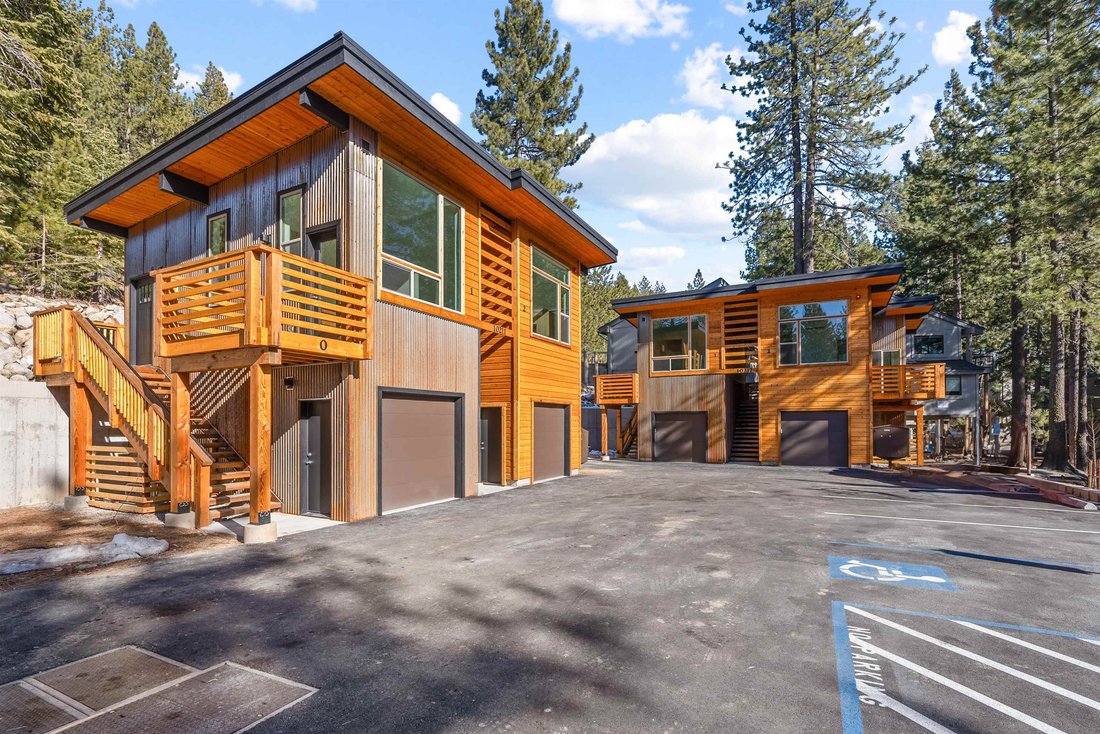 Truckee, California, United States 4 - 19171729