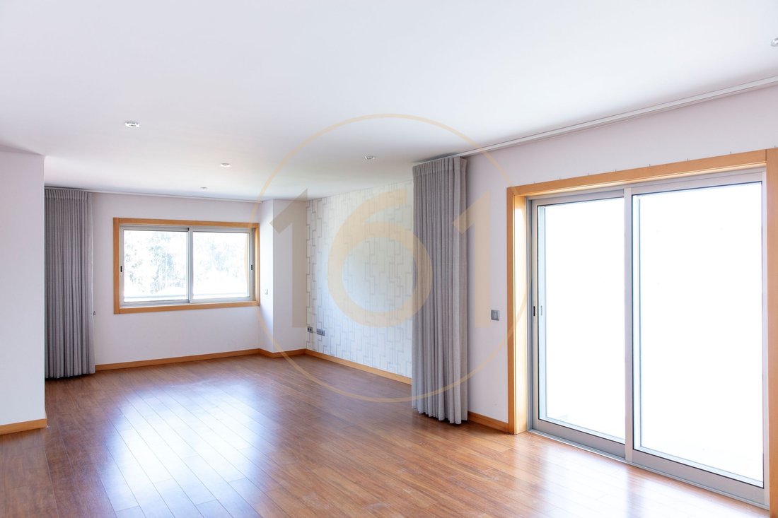 Appartement à Senhora da Hora, District de Porto, Portugal 1 - 18629888