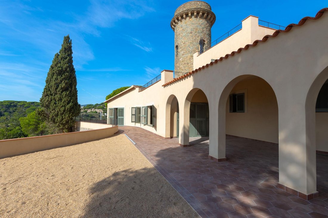 Villa in Arenys de Mar, Katalonien, Spanien 4 - 19169299
