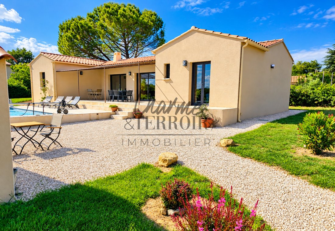 Villa in Uzès, Occitania, France 4 - 19170045