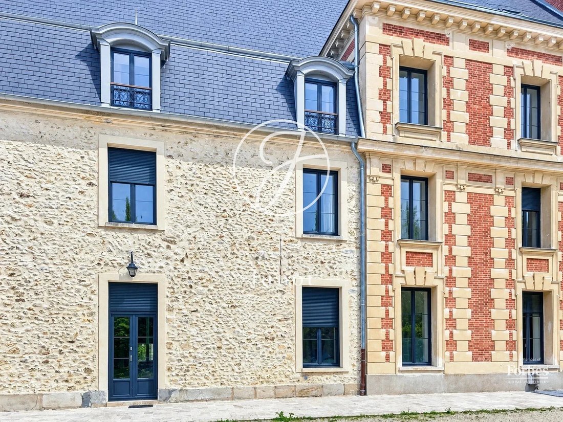 Villa in Levis-Saint-Nom, Île-de-France, Frankreich 1 - 19178388