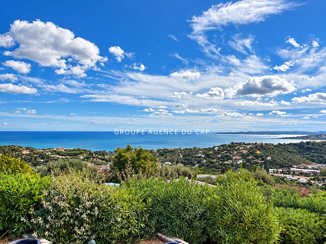 Villa in Les Issambres, Roquebrune-sur-Argens, France 1 - 19170837